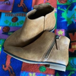 Cat & Jack Little Girls Size 1 Ankle Boots